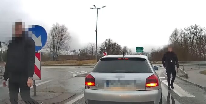 Oprychy w audi