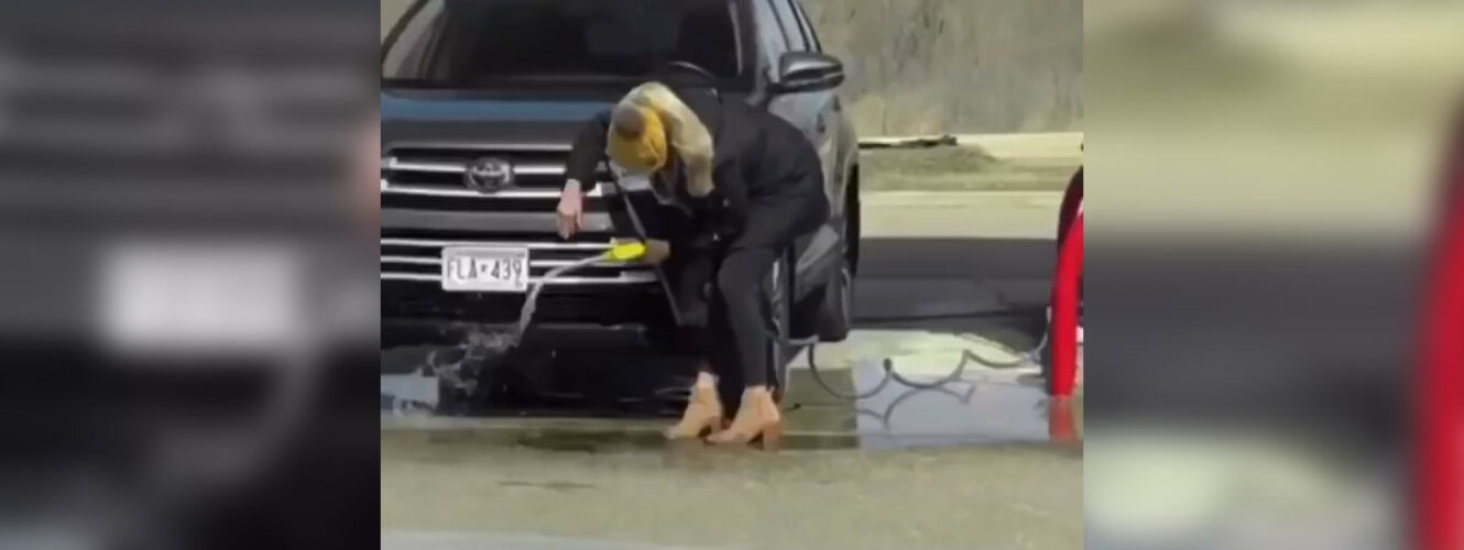 Mariolka lała Diesel na auto, myśląc że go myje
