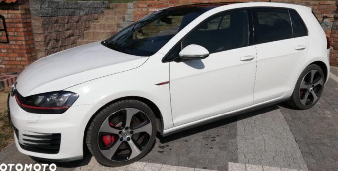 volkswagen-golf-gti-bezwypadkowy