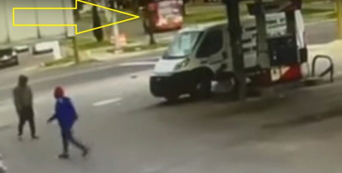 Wypadek na stacji benzynowej