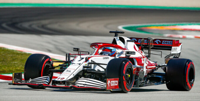 Lewis Hamilton pokazał mistrzowską formę. Jutro sprint kwalifikacyjny
