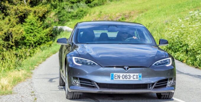 Tesla Model S