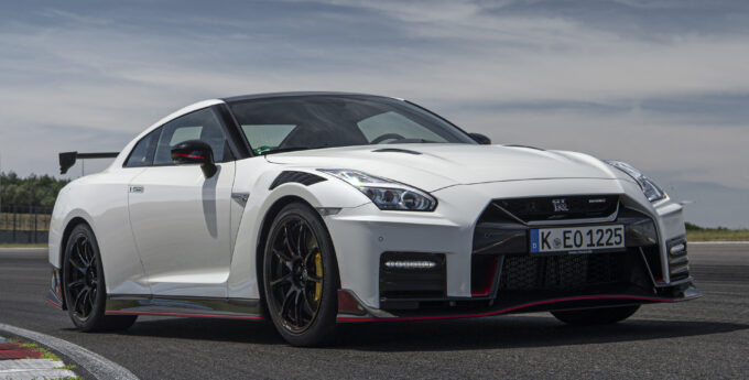nissan-gt-r-koszty-utrzymania
