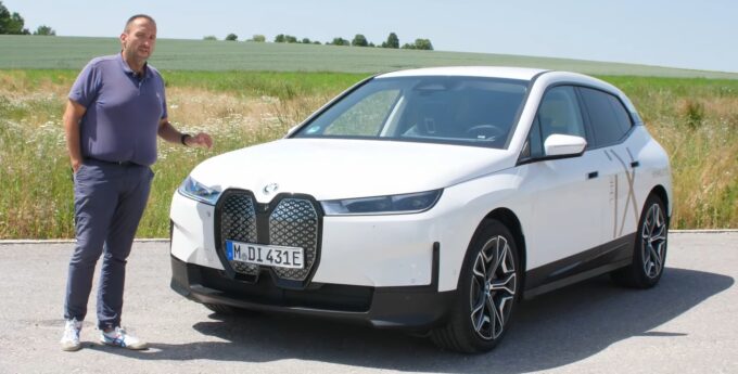W BMW iX nie da się otworzyć maski bez wizyty w ASO