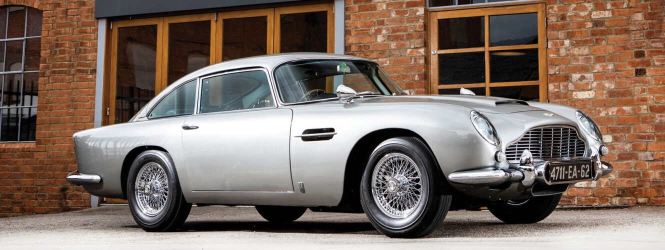 samochód jamesa bonda 007 aston martin db5 dbs