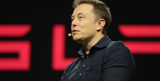 Elon Musk blokuje podwyżki cen prądu w Polsce