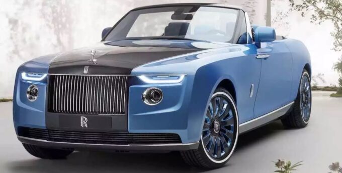 Ma wyjątkowego Rolls-Royce’a Boat Tail. Samochód wart 28 milionów dolarów, kosztował  grosze [WIDEO]