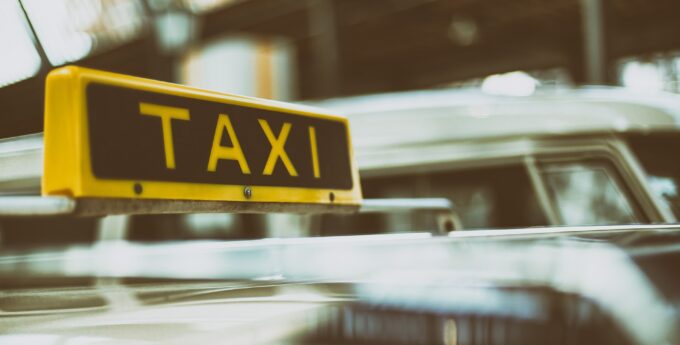 taxi taksówkarz gdynia gdańsk szpital na zaspie