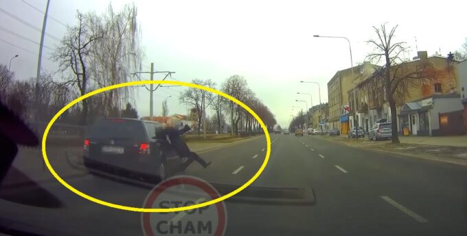 kobieta pierwszeństwo potrącenie wypadek łódź