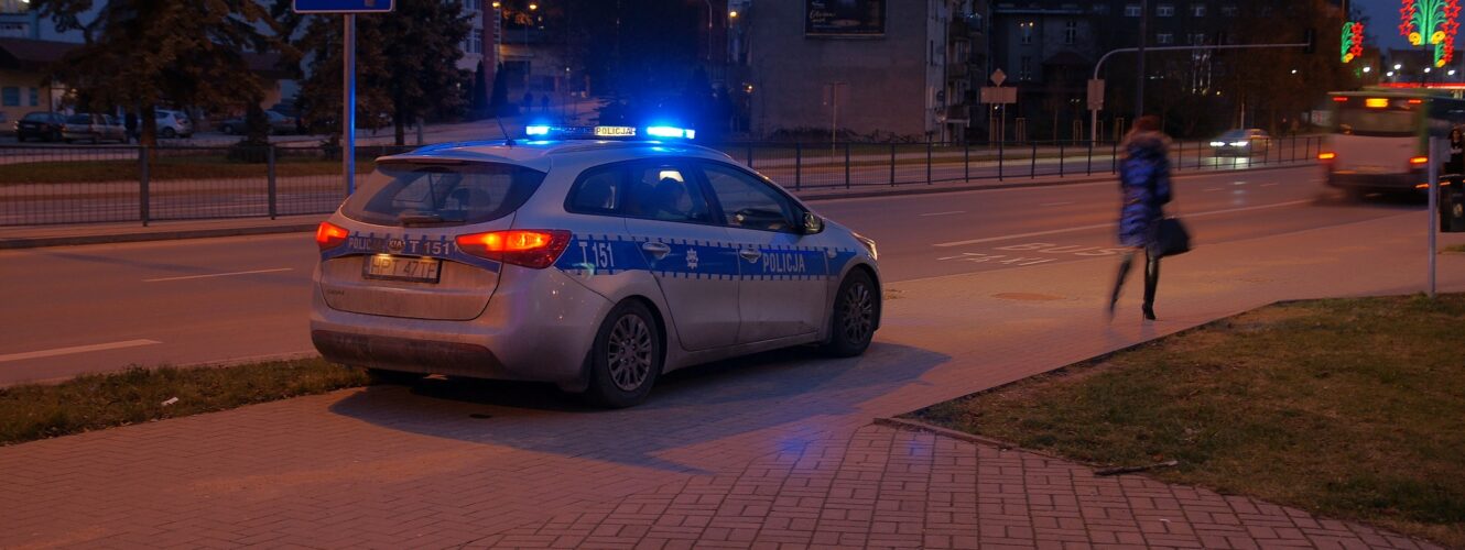Policja nie zaproponowała mandatu kierowcy BMW