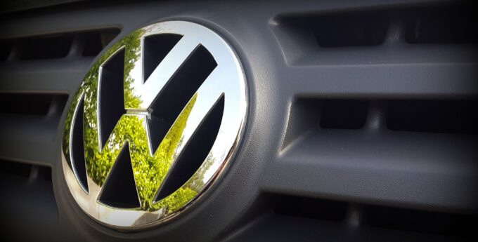 Volkswagen inwestuje w Europcar