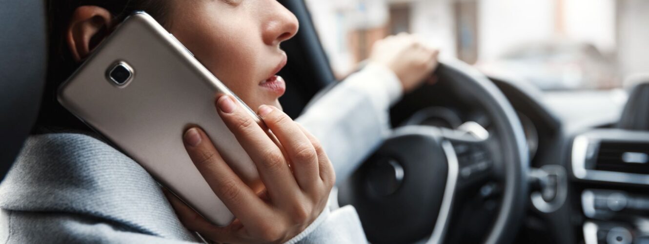kierowca rozmowa telefon
