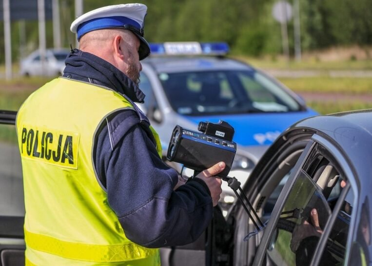 podwojny mandat policja