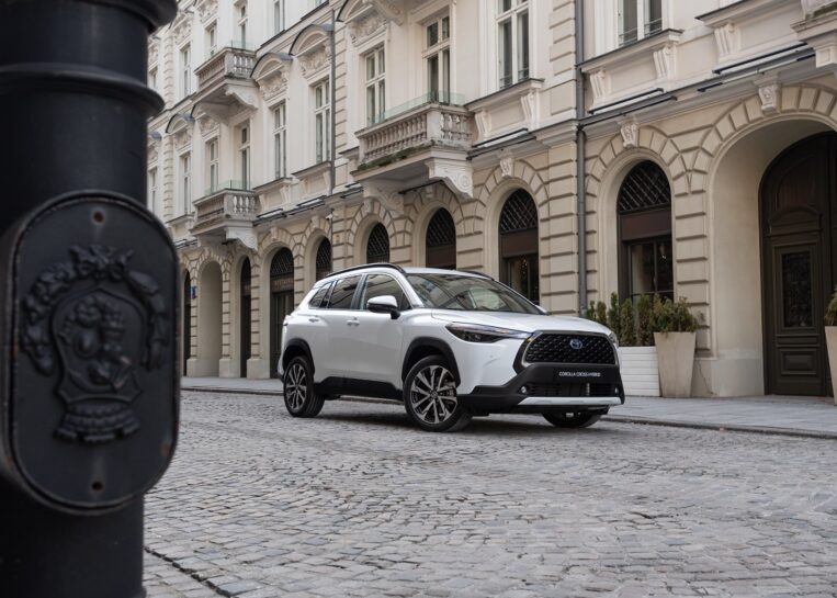 Corolla Cross najbezpieczniejszym samochodem. To najbardziej prestiżowe osiągnięcie