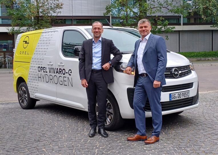 Nagrodzony, bezkonkurencyjny Opel Vivaro-e HYDROGEN
