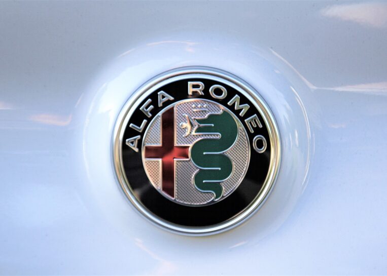 Najpiękniejsze Alfa Romeo w historii! Musisz to zobaczyć!
