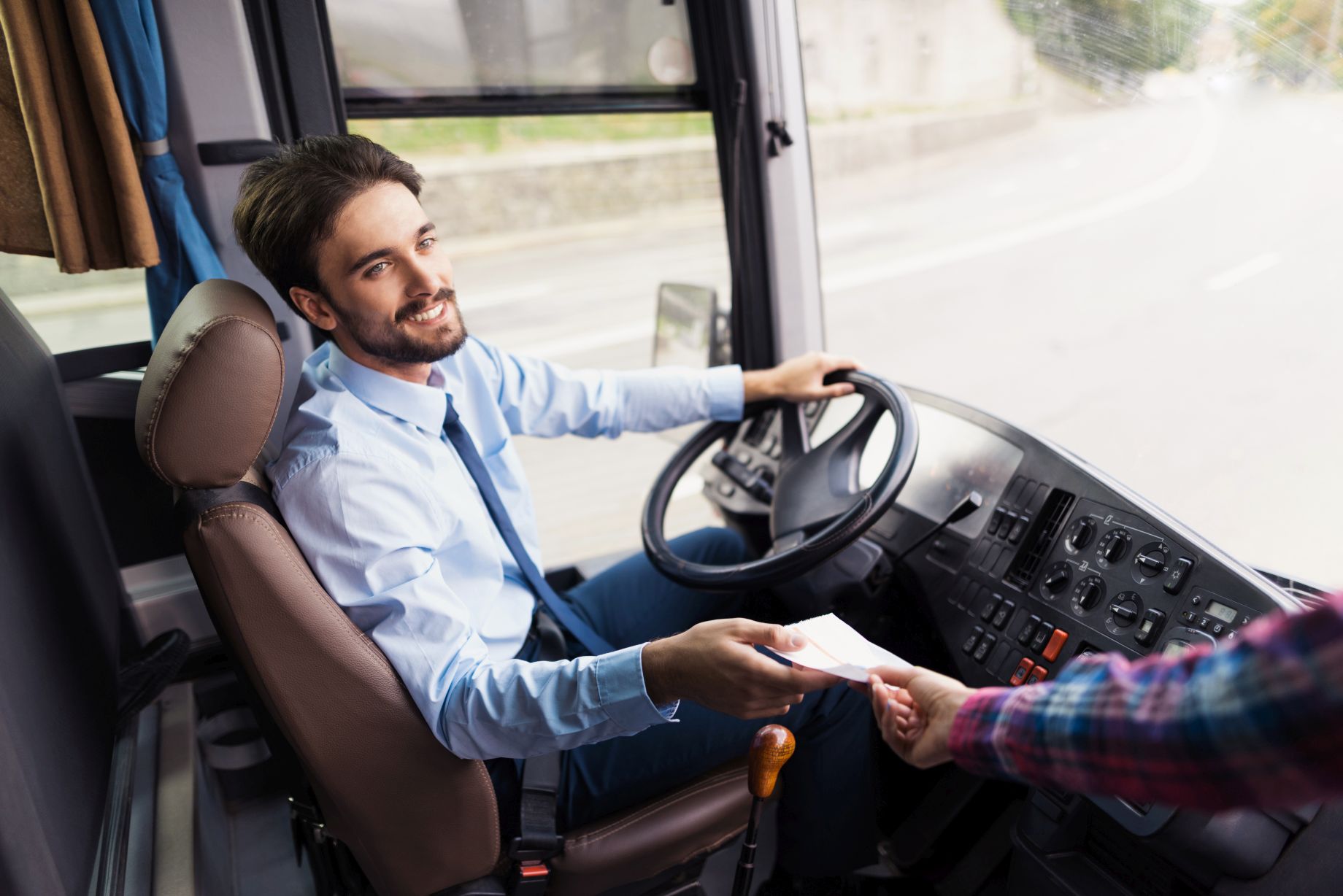 bilet autobus pieniadze