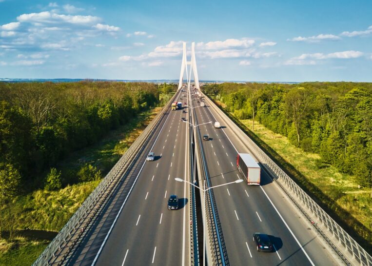 Od 4 lipca w Polsce płatne autostrady za darmo