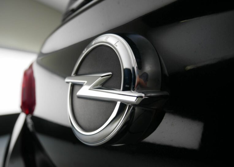 Opel kończy produkcję swojego kultowego modelu! Popularna nazwa odchodzi do lamusa
