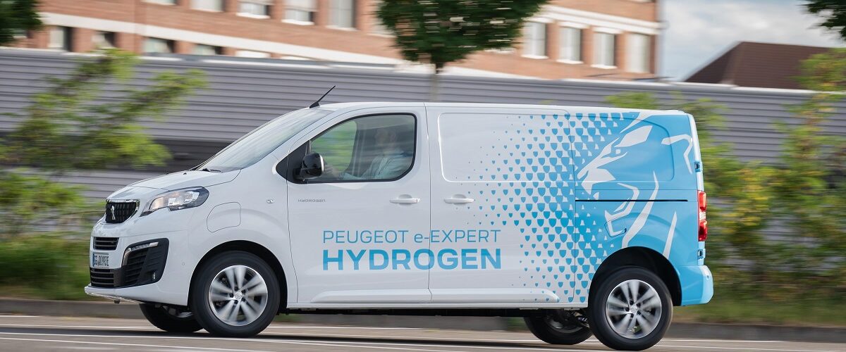Peugeot e-Expert Hydrogen to przyszłość. Nowy pojazd marki z najnowocześniejszym napędem elektrycznym