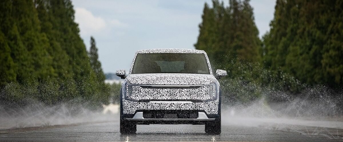 Premiera Kia EV9 zbliża się wielkimi krokami. Producent zlecił ostatnie testy przed światowym debiutem pojazdu