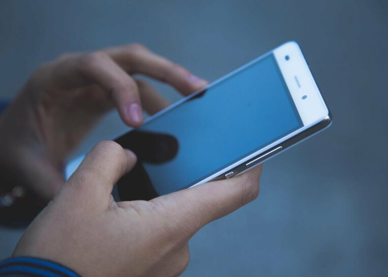 numer telefon alarmowy mandat grzywna policja areszt pozbawienie wolności fałszywe wezwanie