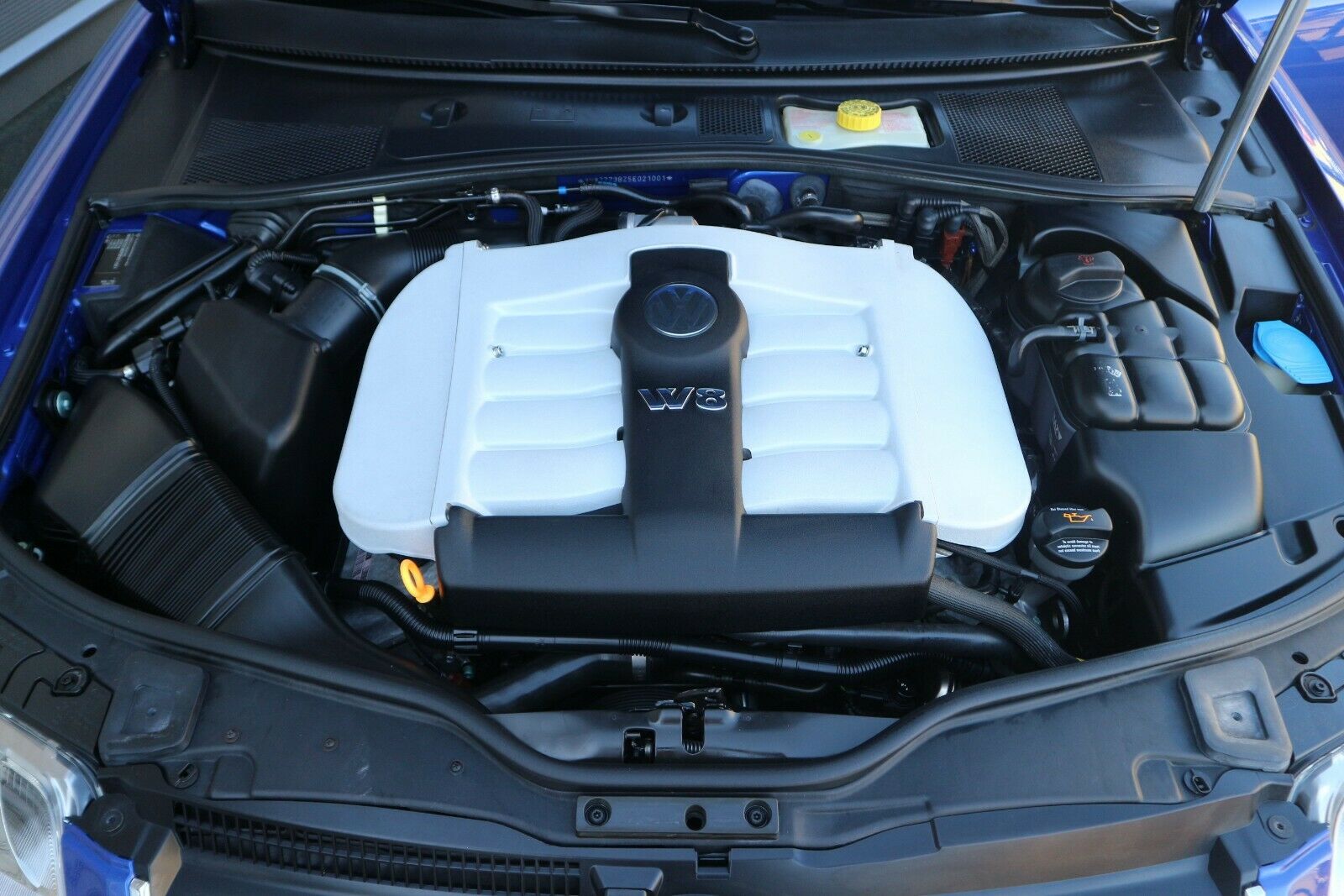 volkswagen-passat-b5-w8-na-sprzedaz