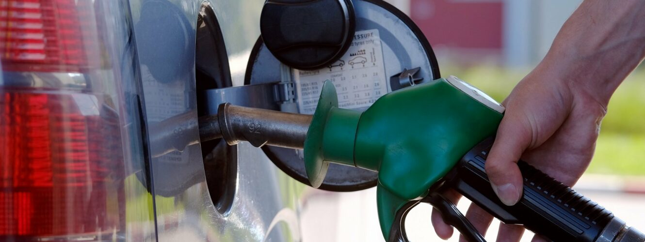 benzyna diesel ceny paliw ropa naftowa dolar