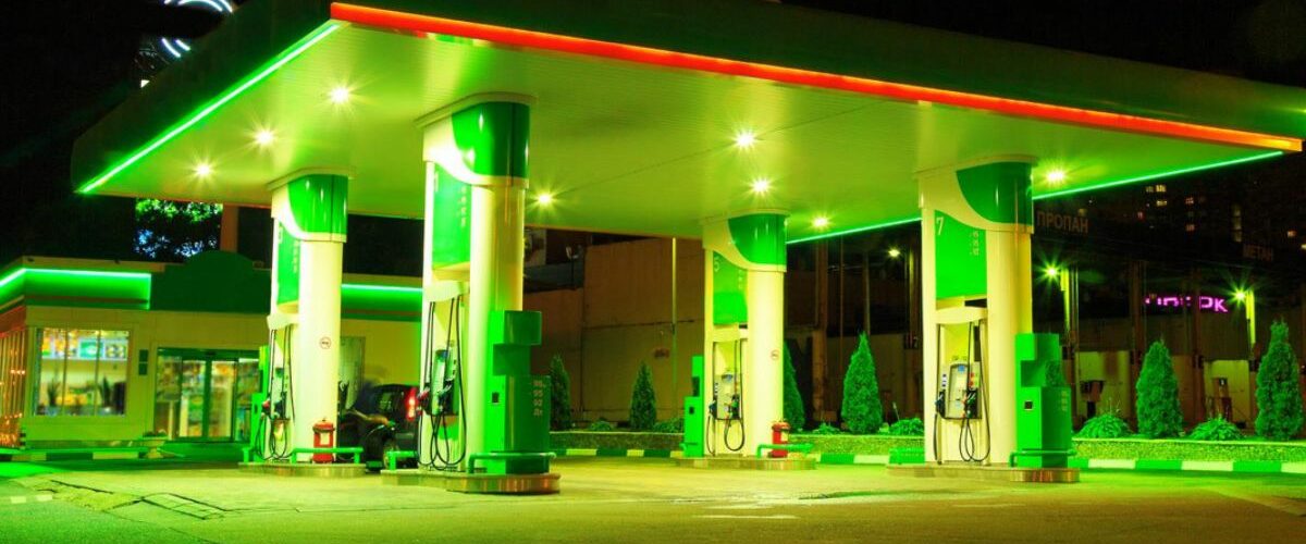 paliwo-podatek-stacja-benzynowa-pusta-2