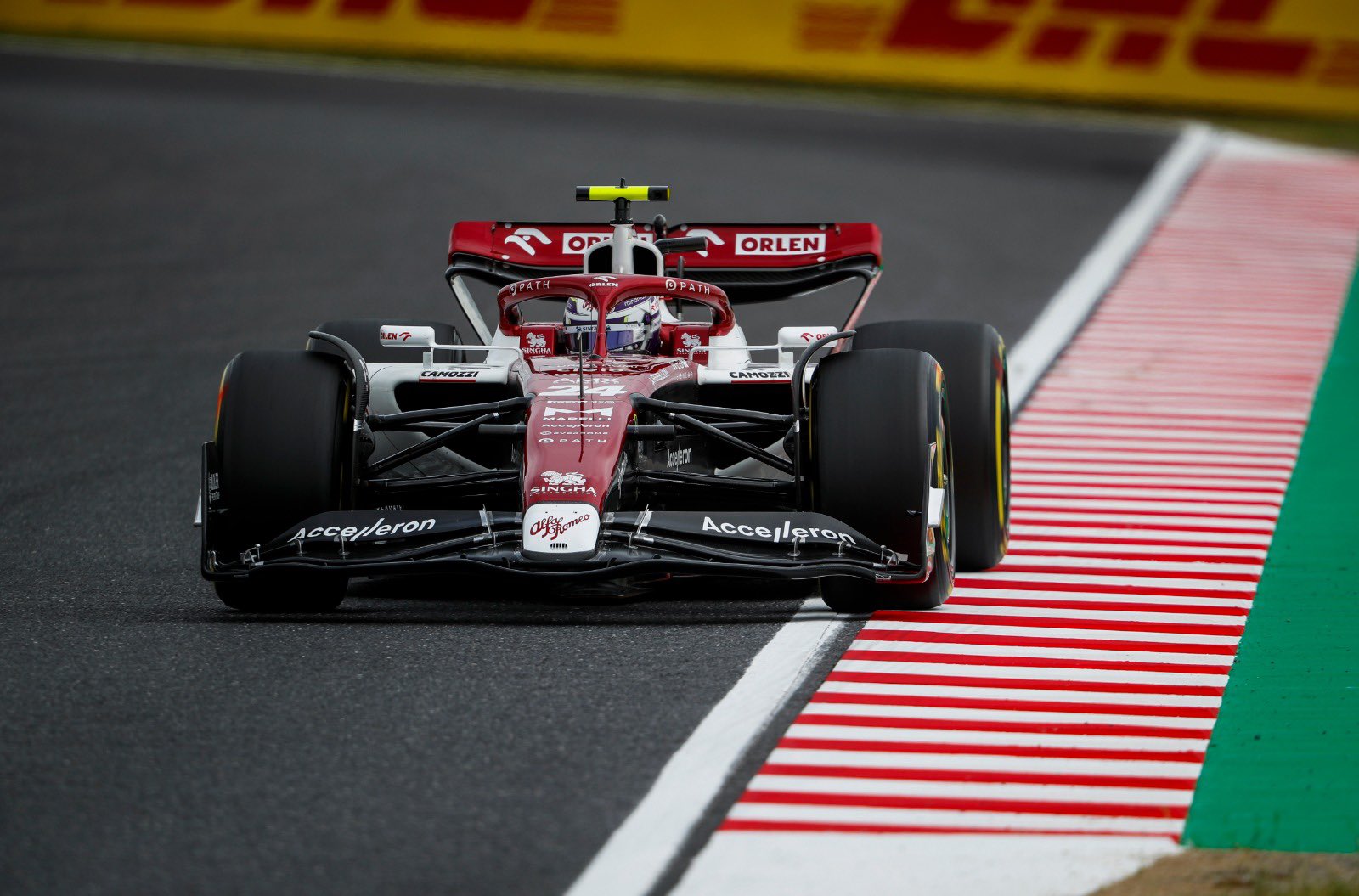 alfa-romeo-f1-team-suzuka-fp3