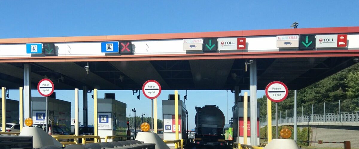 Podwyżka opłaty za autostrady. Będzie drożej, a to nie koniec złych informacji