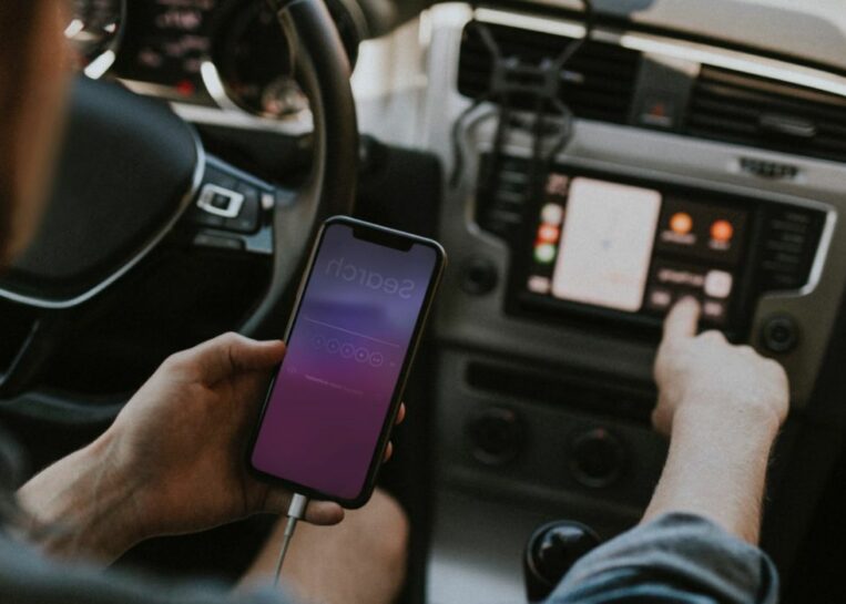 smartfon-aplikacja-mandat-policja