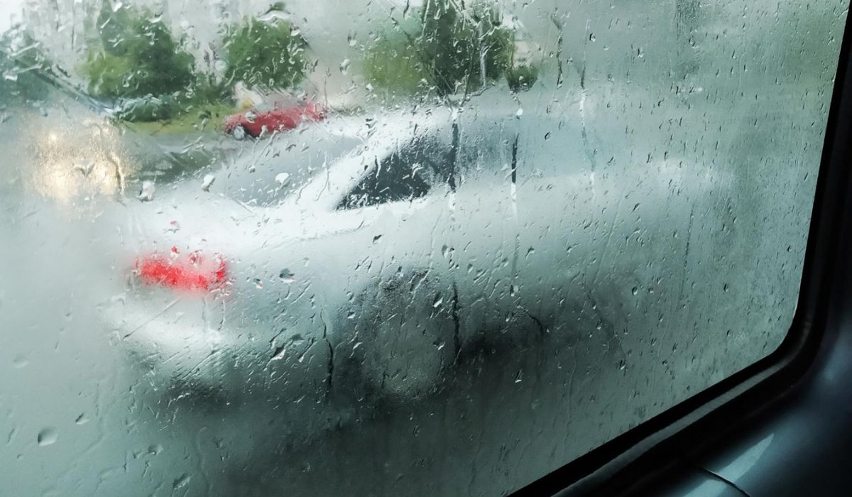 ściany Się Burzą Szyby Pękają Na Raz Zaparowane szyby - możesz pozbyć się problemu raz na zawsze. Nie wydasz