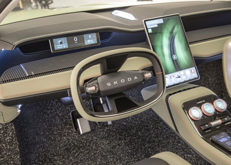 Skoda Vision 7S