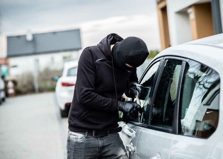 To najczęściej kradzione samochody w Polsce. Masz takie auto? Musisz szczególnie uważać!