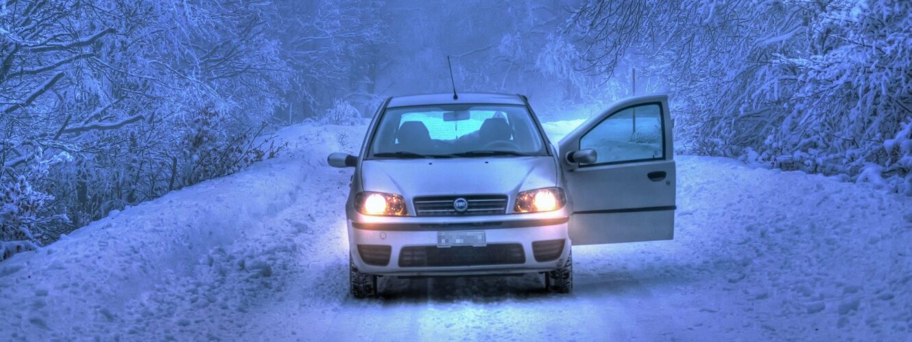 mróz zima śnieg lód prognoza pogoda temperatury imgw samochód
