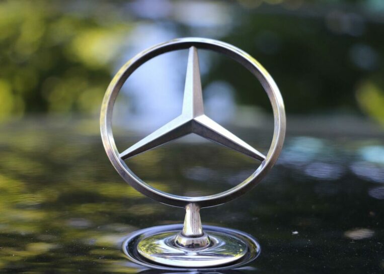 Mercedes rzuci wyzwanie rywalom? Nowe poprawki mają w tym pomóc!