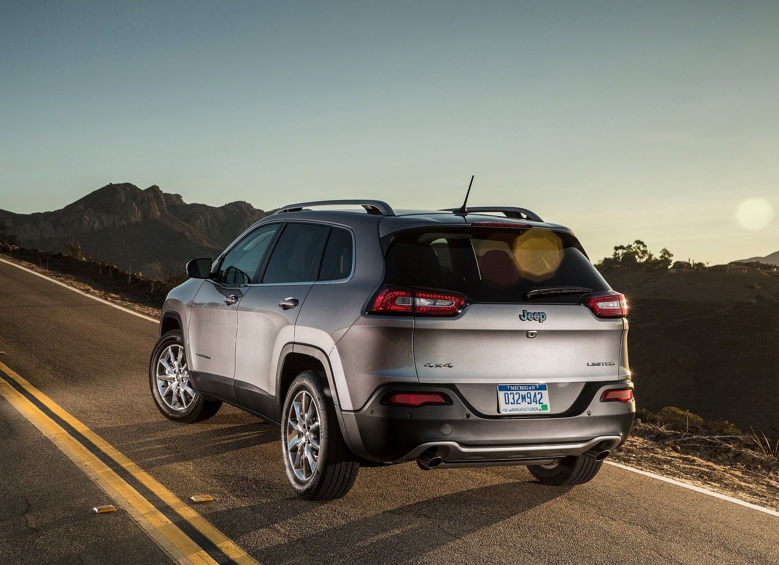 suv-jeep-cherokee-uzywany