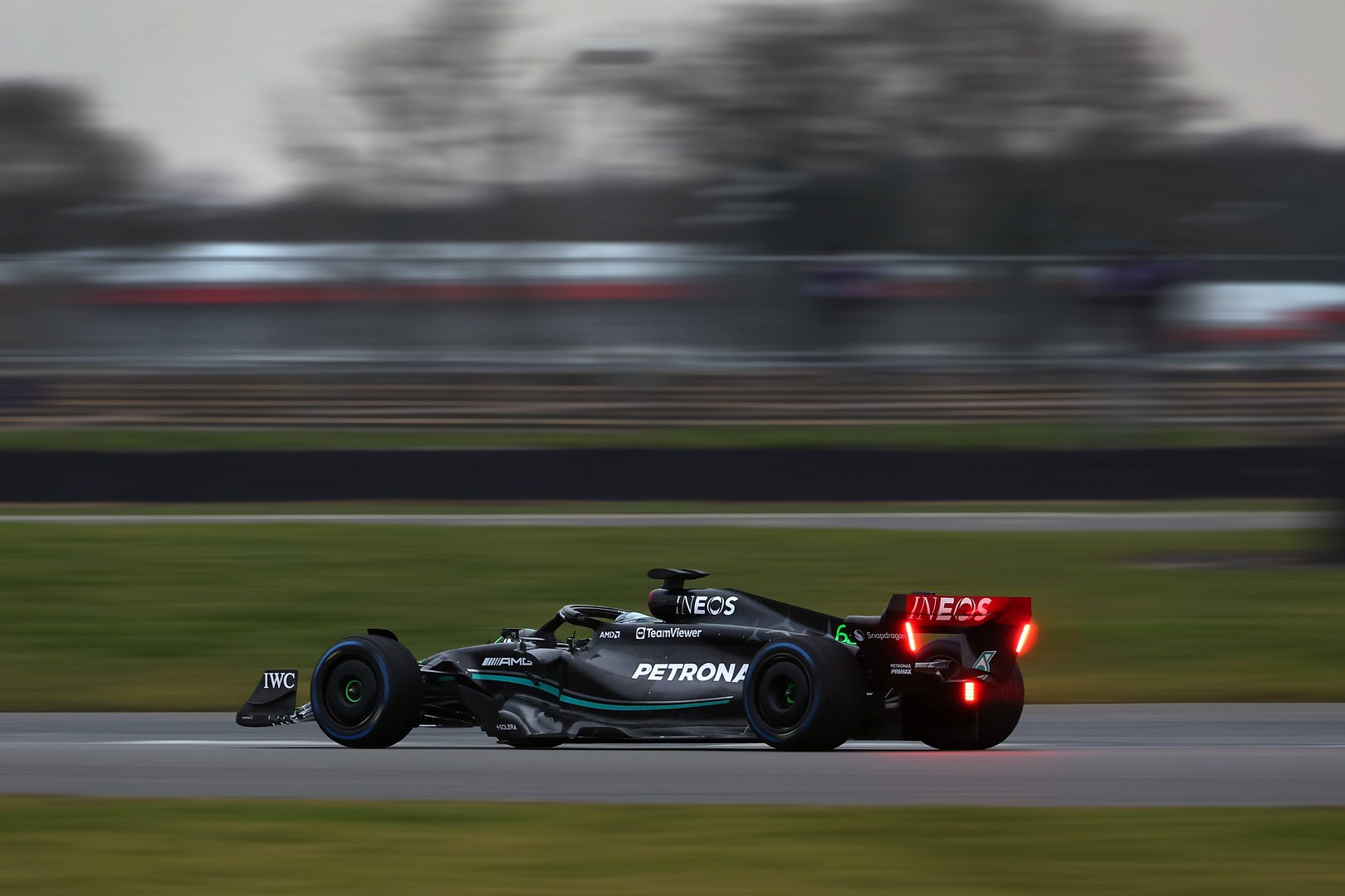 bahrajn f1 ferrari red bull mercedes formuła 1 leclerc hamilton verstappen testy