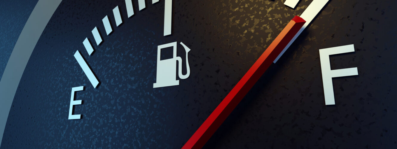 Od 6 marca można odbierać nowy bon na paliwo! Z nim Polacy zatankują nawet pół baku za darmo