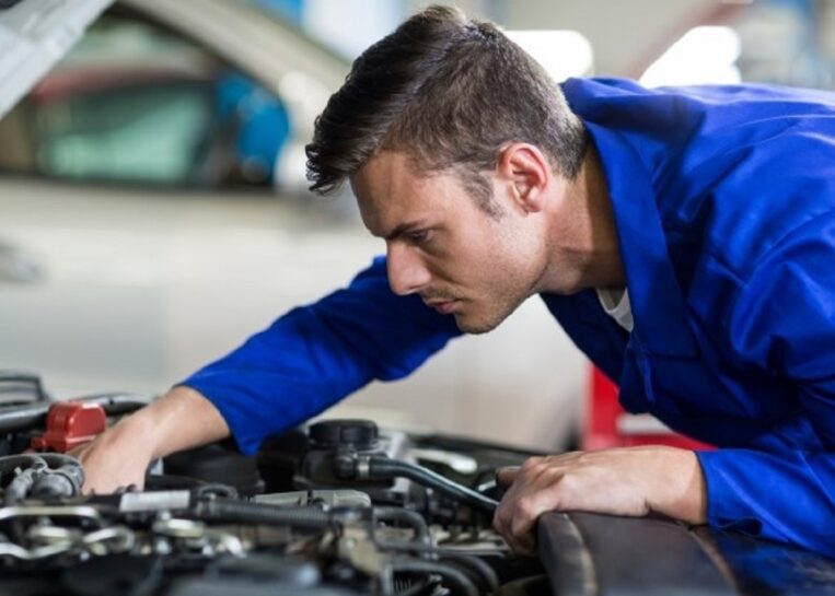 Branża motoryzacyjna zaczyna mieć problem? A to wszystko na własną prośbę!