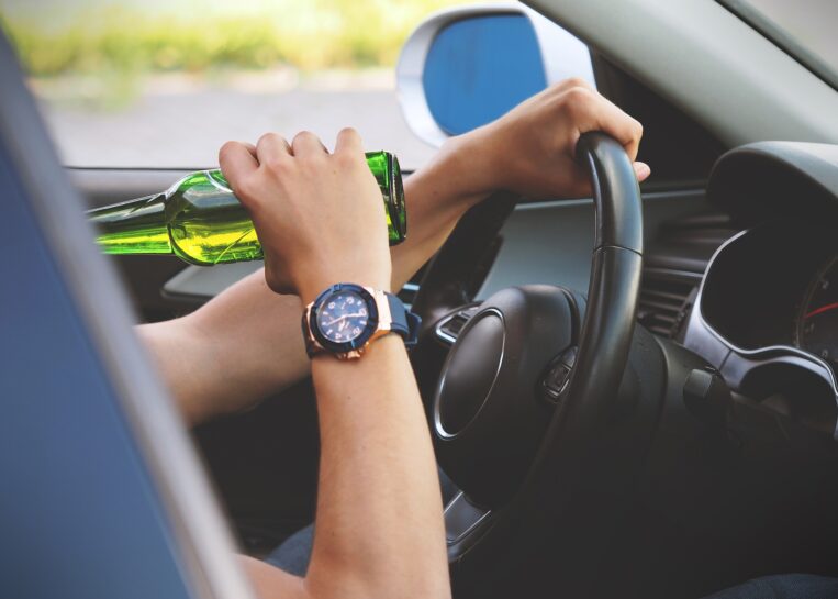 Zbliża się potężna zmiana przepisów? Limit alkoholu dla kierowców zostanie zmniejszony do 0?