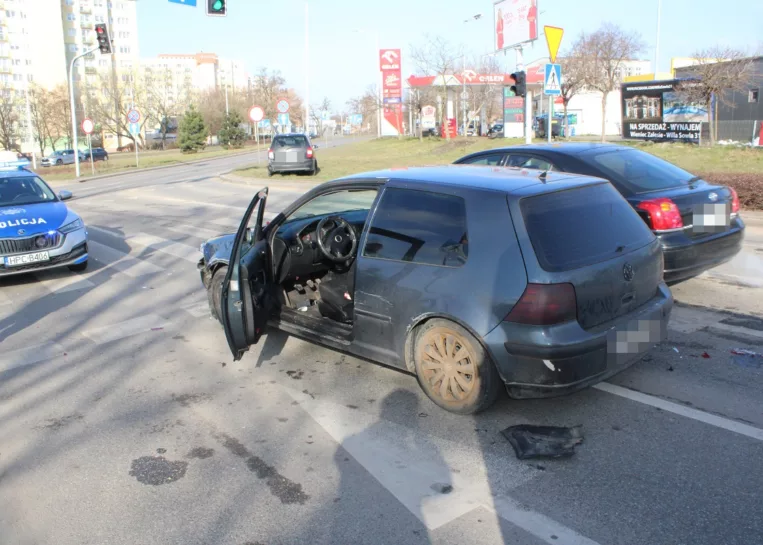 21 tys. zł grzywny i 111 punktów w jednej chwili – to mandatowy i punktowy rekord w Polsce. Co zrobił? Usiądźcie i trzymajcie się krzesła…