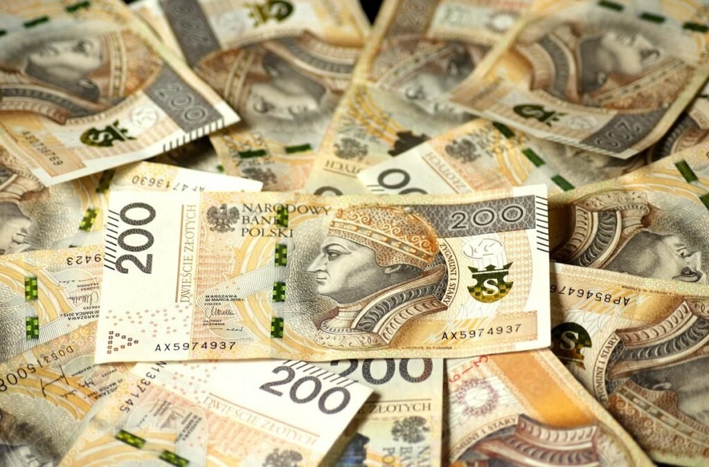 dodatek home office praca zdalna ekwiwalent rekompensata przepisy pieniądze internet prąd zużycie energii