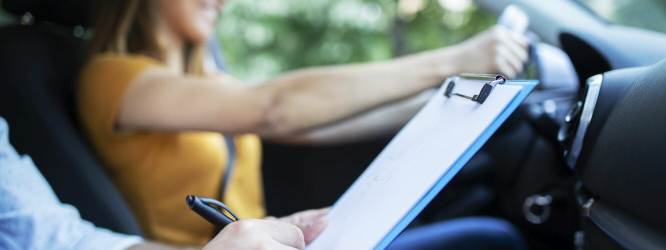 PILNE: Będzie nowe elektroniczne prawo jazdy dla wszystkich kierowców. Tylko po to, aby szybciej można było stracić uprawnienia