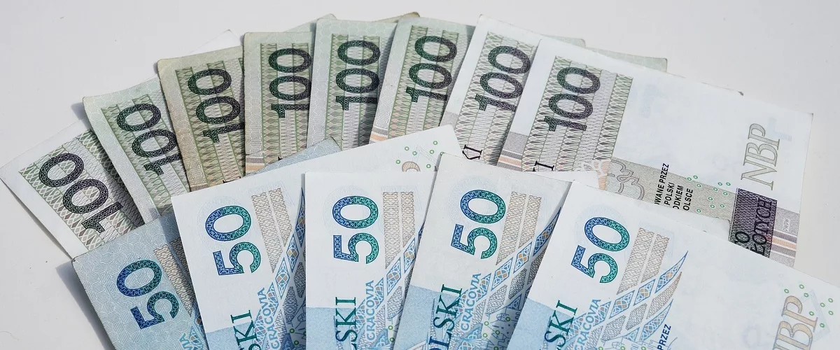 dodatek świadczenie pieniądze 500 plus program wzrost podwyżka