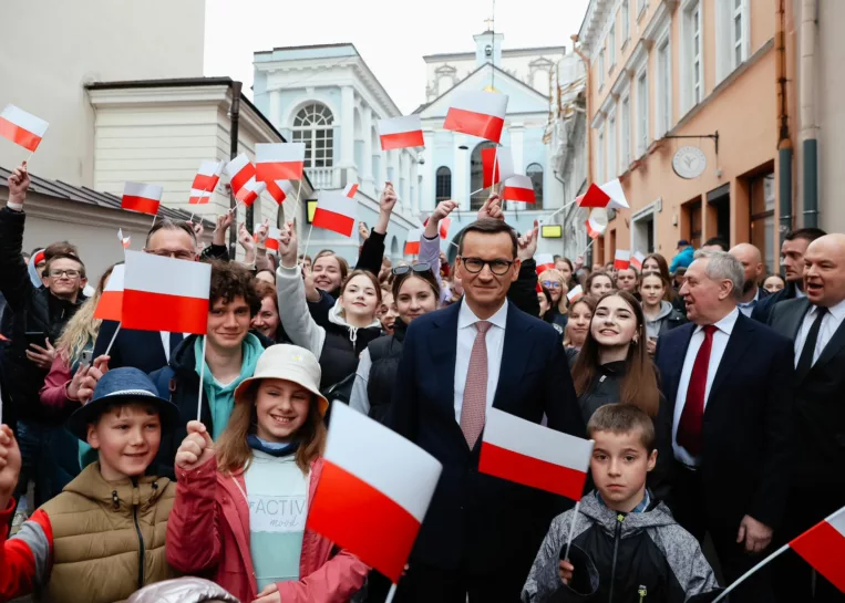 premier polska podatek