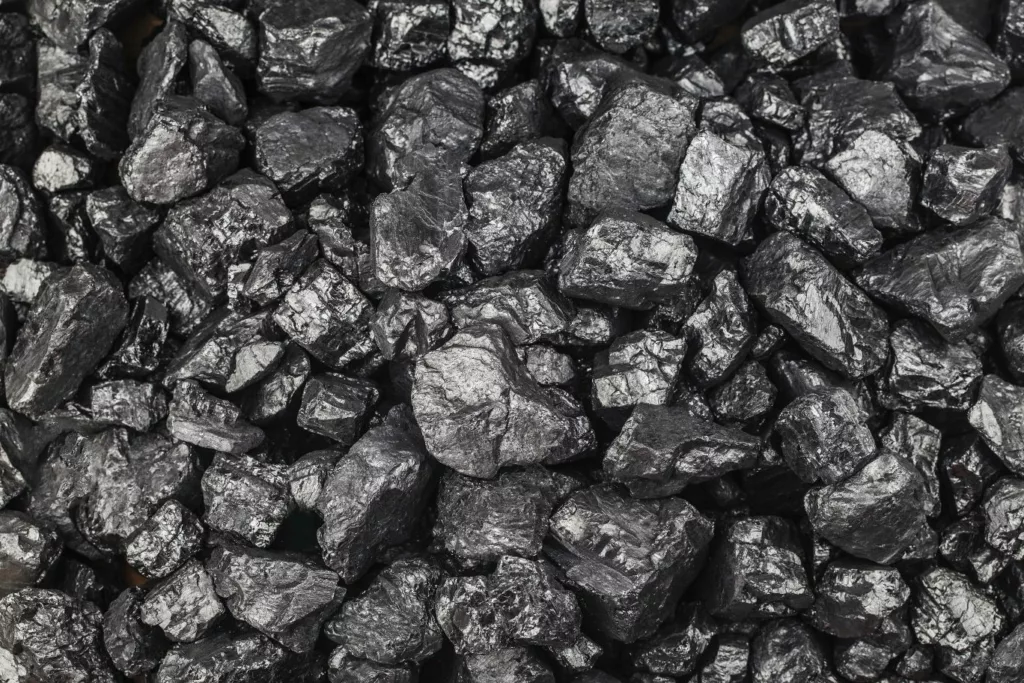 węgiel opał piec piece generacja źródło ciepła ceeb straż miejska