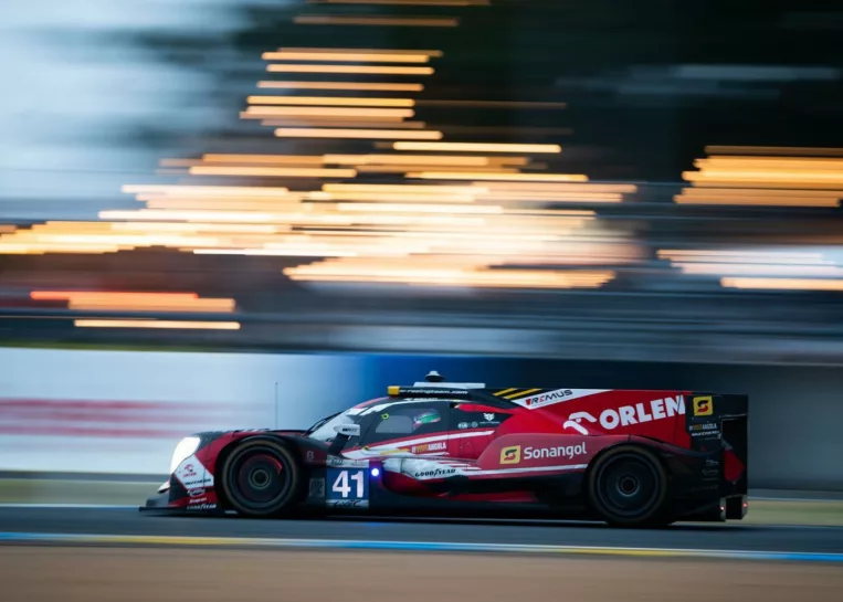 Polski dublet w Le Mans! Mazurek Dąbrowskiego na podium!