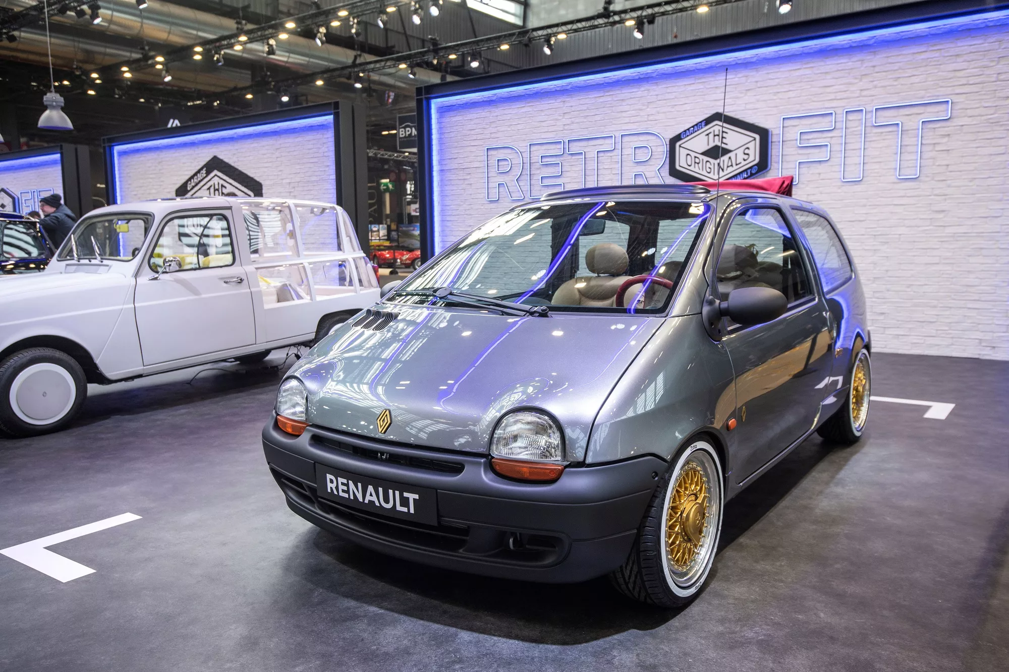 Renault retrofit